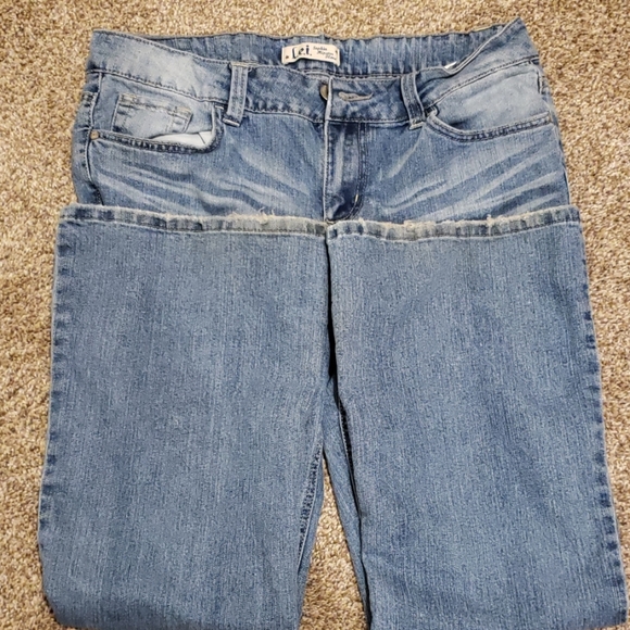 lei sophia hipster flare jeans size 11